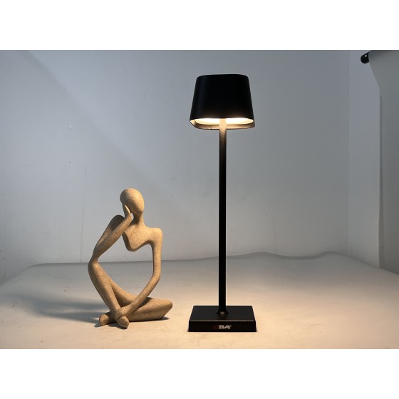 Lampada da tavolo LED ricaricabile con luce bianca calda e dimmerazione  continua Modello: OB-LD03W