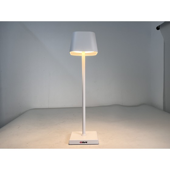 Lampada da tavolo LED ricaricabile con luce bianca calda e dimmerazione continua Modello:  OB-LD03W